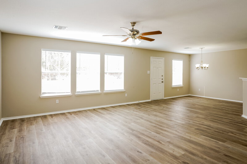 2,120/Mo, 22959 Twisting Pine Dr Spring, TX 77373 Living Room View