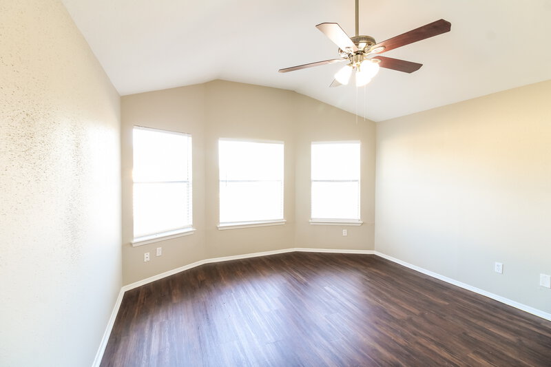 1,790/Mo, 16222 Samoa Way Houston, TX 77053 Main Bedroom View