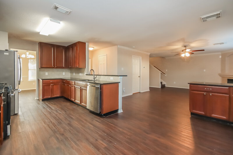 2,055/Mo, 14106 Chelseahurst Lane Houston, TX 77047 Breakfast Nook View