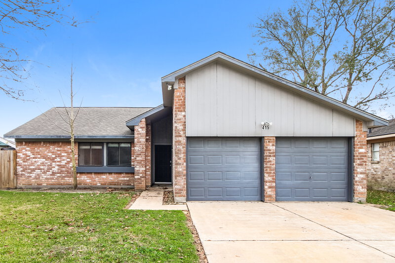 2,060/Mo, 415 Charidges Drive Houston, TX 77034 External View