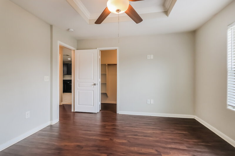 1,840/Mo, 13450 Gardenia Mist Lane Houston, TX 77044 Main Bedroom View 2