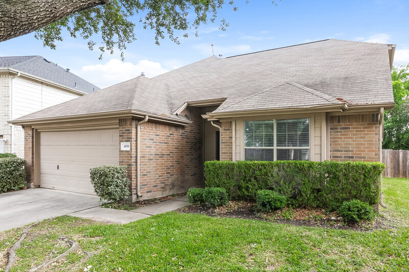 1,925/Mo, 6030 NW Creek Cir Houston, TX 77086 Front View