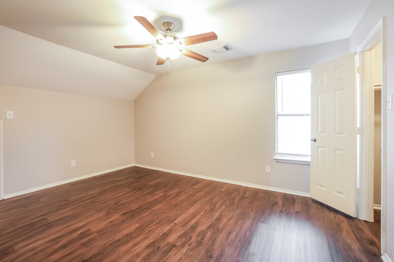 1,925/Mo, 6030 NW Creek Cir Houston, TX 77086 Bedroom View 2