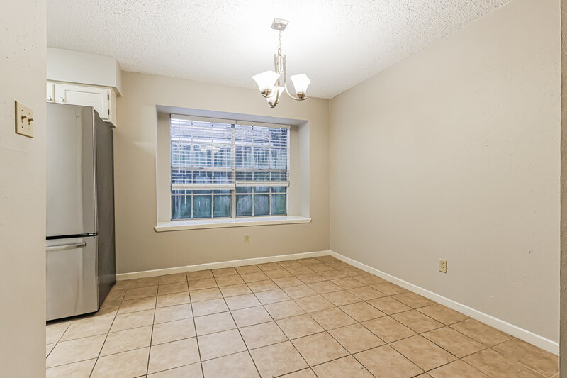 1,465/Mo, 18606 Hiddenbay Way Spring, TX 77379 Dining Room View