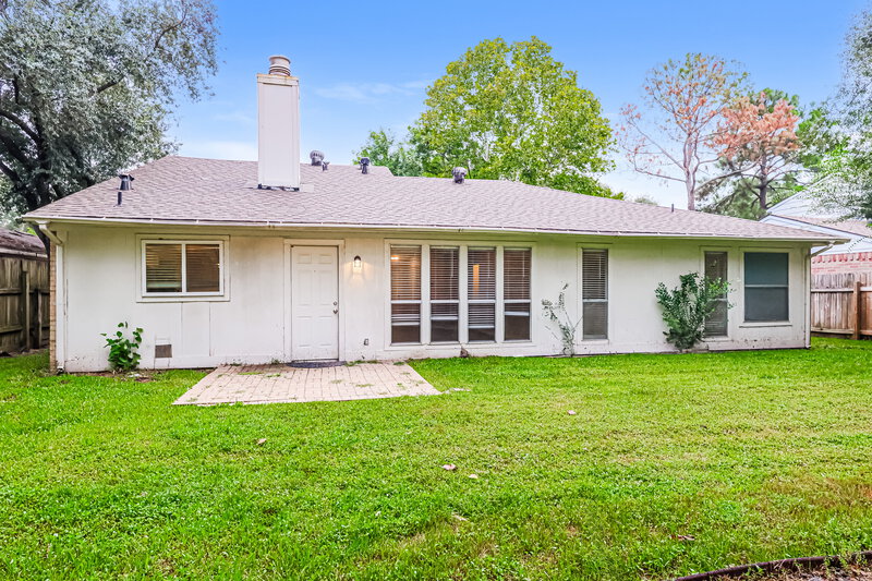 1,465/Mo, 18606 Hiddenbay Way Spring, TX 77379 Rear View
