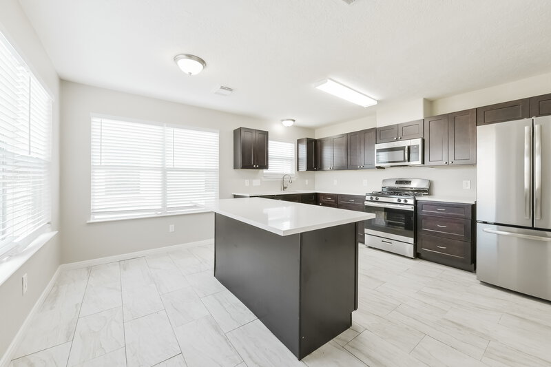 2,245/Mo, 13215 Dennis Way Lane Houston, TX 77044 Kitchen View