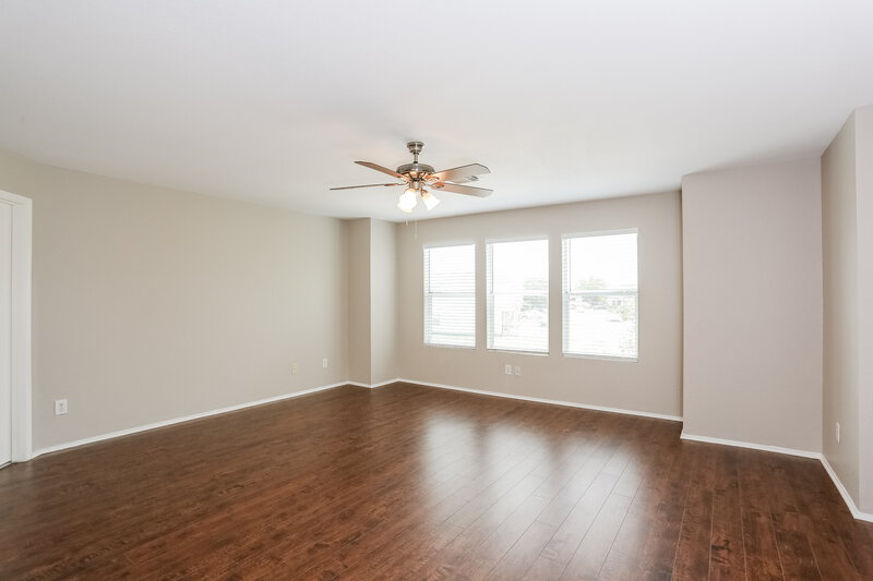 2,910/Mo, 2922 Junction Dr Houston, TX 77045 Main Bedroom View