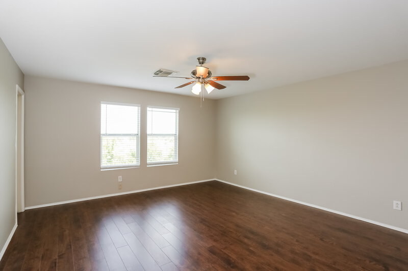 2,910/Mo, 2922 Junction Dr Houston, TX 77045 Bedroom View