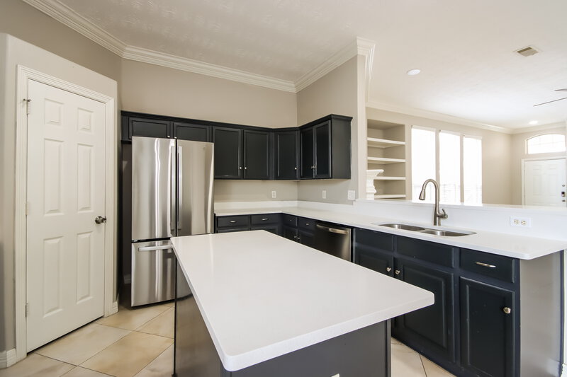 1,715/Mo, 19033 Hammer Ln Porter, TX 77365 Kitchen View 2