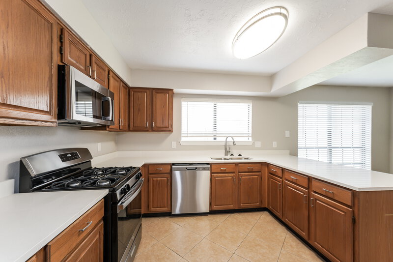 2,220/Mo, 1903 Brazos Crossing Dr Richmond, TX 77406 Kitchen View