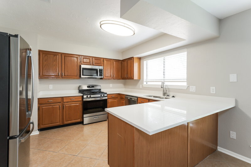 2,220/Mo, 1903 Brazos Crossing Dr Richmond, TX 77406 Kitchen View 2