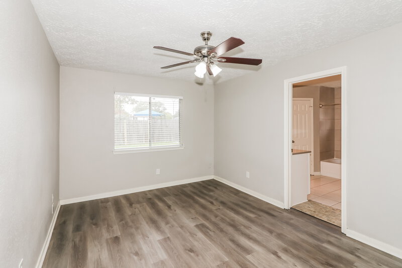 1,745/Mo, 1515 Windys Way Katy, TX 77449 Main Bedroom View