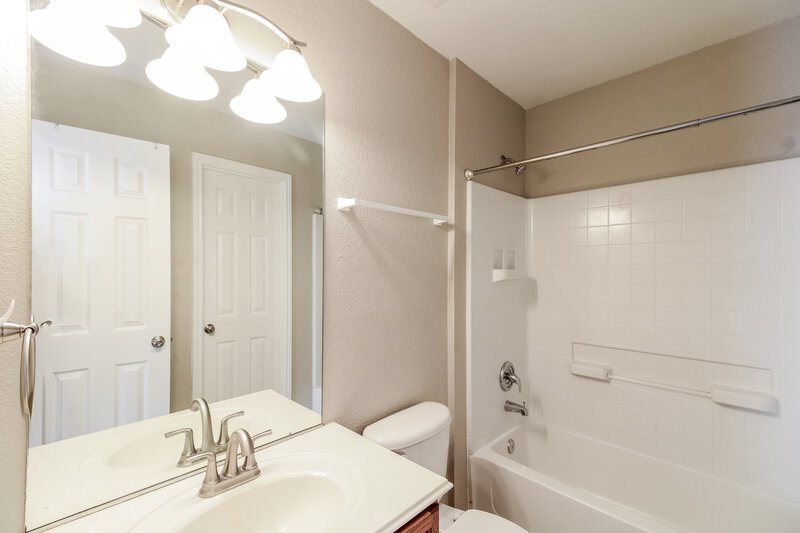 2,295/Mo, 26159 Flinton Dr Richmond, TX 77406 Bathroom View