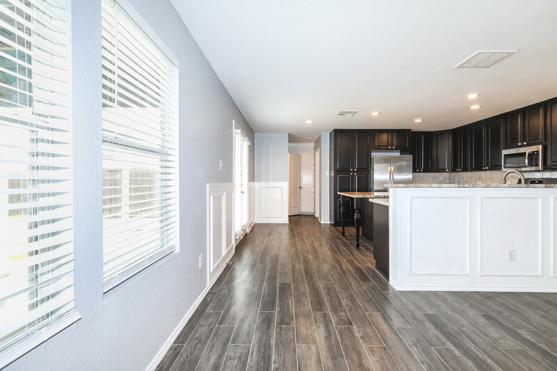 1,950/Mo, 302 Falling Pine Dr Conroe, TX 77304 Breakfast Nook View