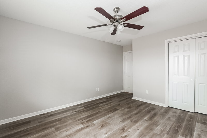 2,665/Mo, 622 Oak Briar Dr Kemah, TX 77565 Bedroom View 2