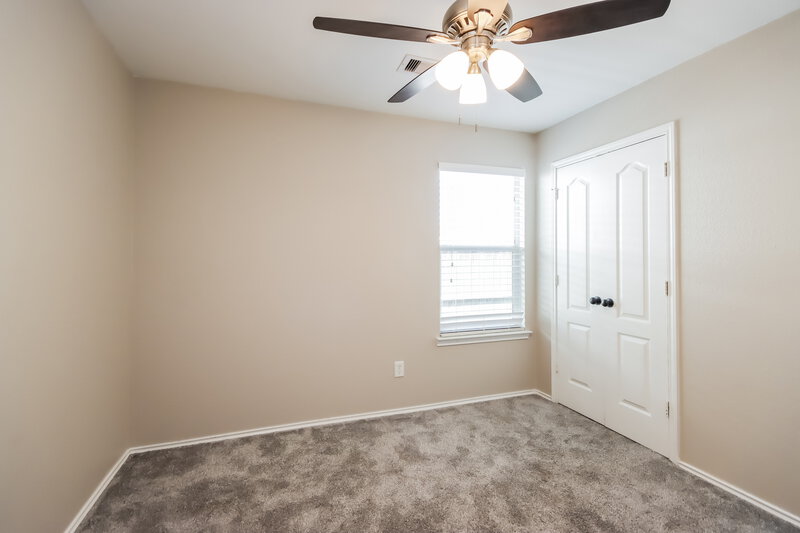 1,935/Mo, 415 Crosby Village Dr Crosby, TX 77532 Bedroom View