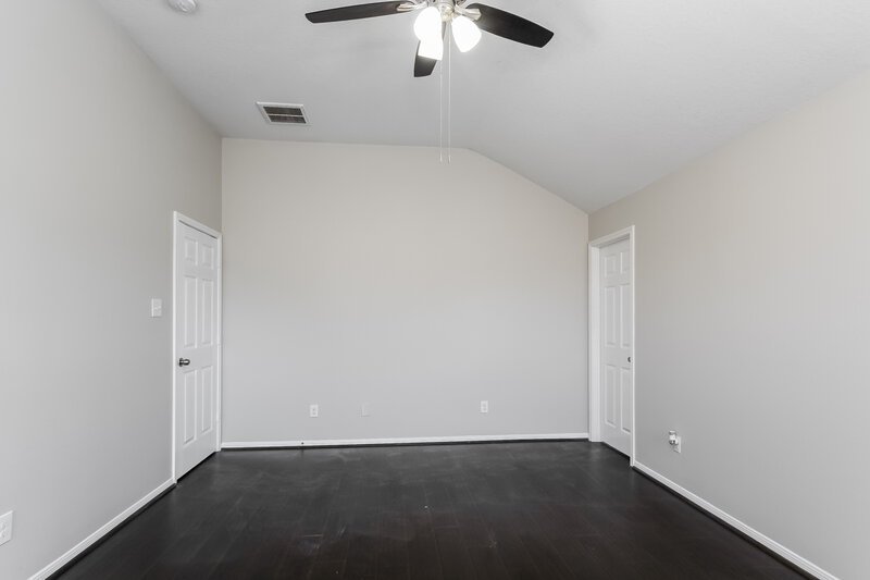 2,520/Mo, 29339 Alba Rose Dr Spring, TX 77386 Main Bedroom View