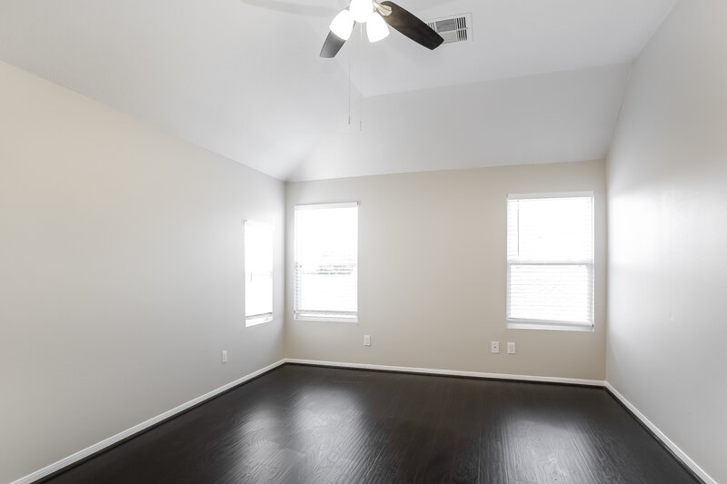 2,520/Mo, 29339 Alba Rose Dr Spring, TX 77386 Main Bedroom View 2