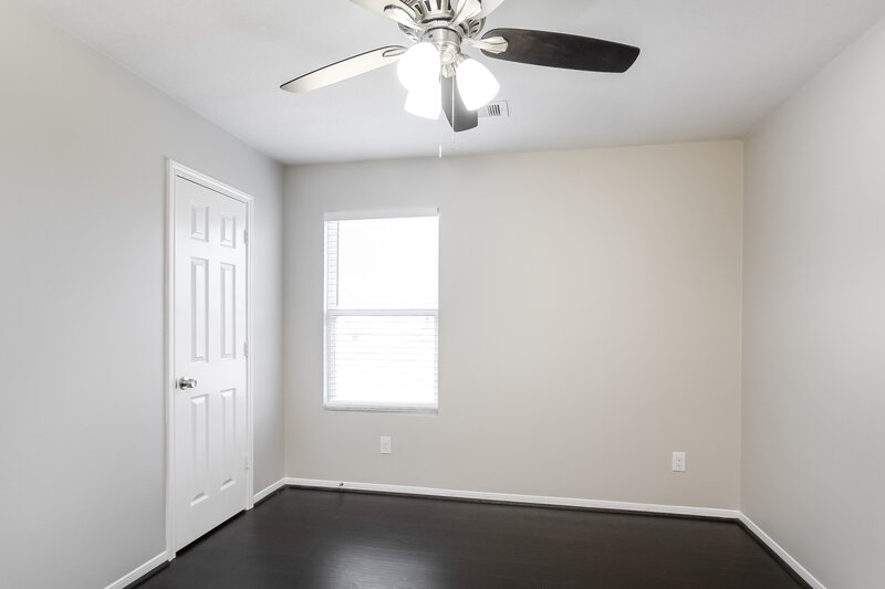 2,520/Mo, 29339 Alba Rose Dr Spring, TX 77386 Bedroom View