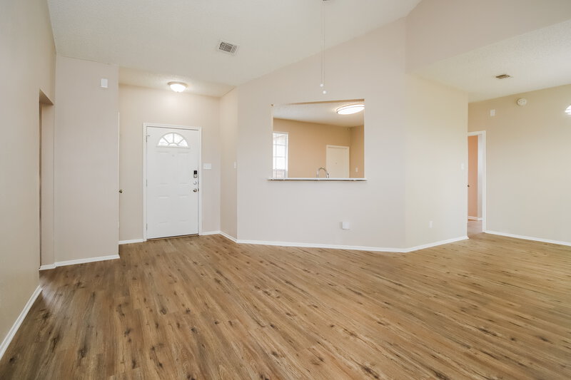 1,930/Mo, 3223 Ciderwood Dr Spring, TX 77373 Living Room View 4