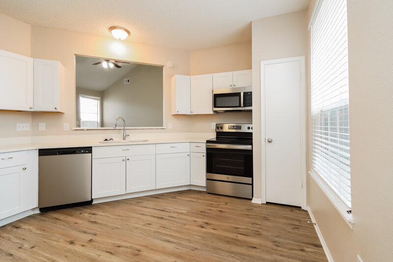 1,930/Mo, 3223 Ciderwood Dr Spring, TX 77373 Kitchen View