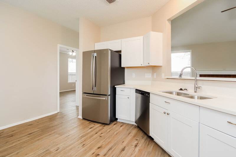 1,930/Mo, 3223 Ciderwood Dr Spring, TX 77373 Kitchen View 2
