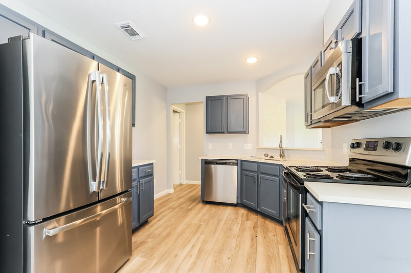 1,745/Mo, 318 Lazy Ln Montgomery, TX 77356 Kitchen View