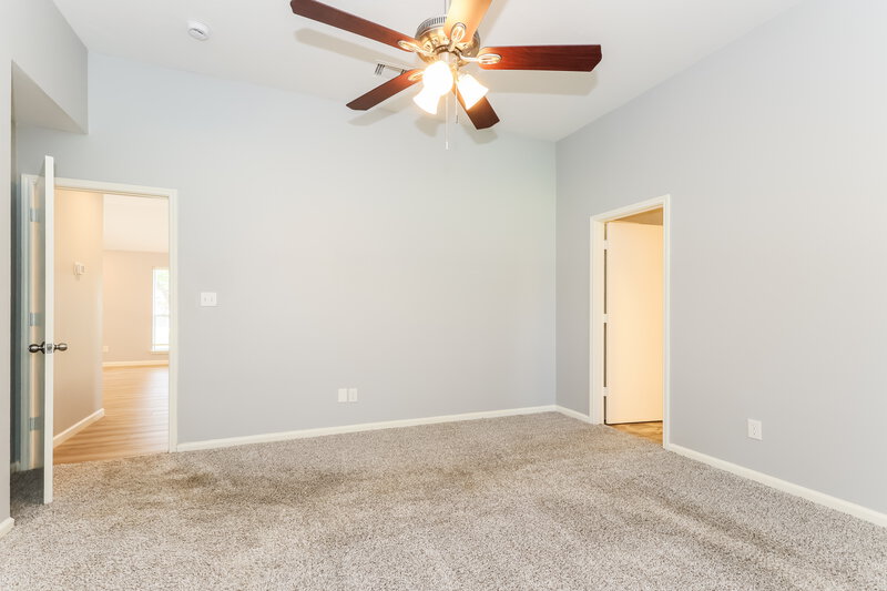 1,745/Mo, 318 Lazy Ln Montgomery, TX 77356 Main Bedroom View 2