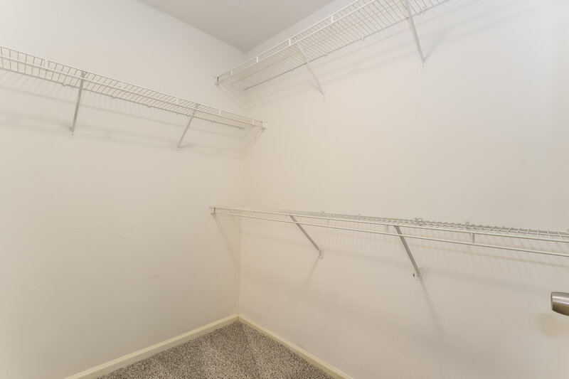 1,745/Mo, 318 Lazy Ln Montgomery, TX 77356 Walk In Closet View
