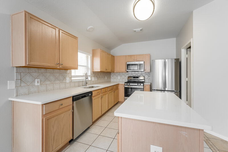1,985/Mo, 20230 Cypresswood Gln Spring, TX 77373 Kitchen View