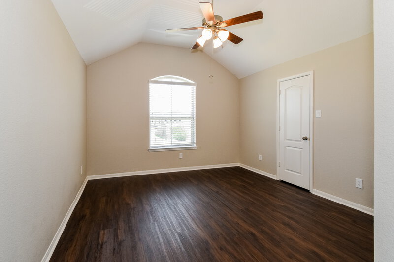 2,490/Mo, 5134 Misty Ln Bacliff, TX 77518 Family Room View
