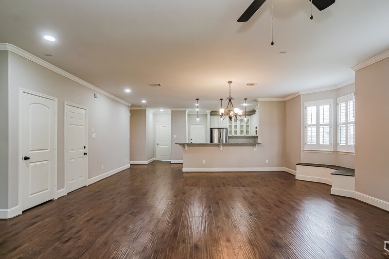 2,045/Mo, 28614 Champion Oaks Dr Magnolia, TX 77354 Living Room View 2