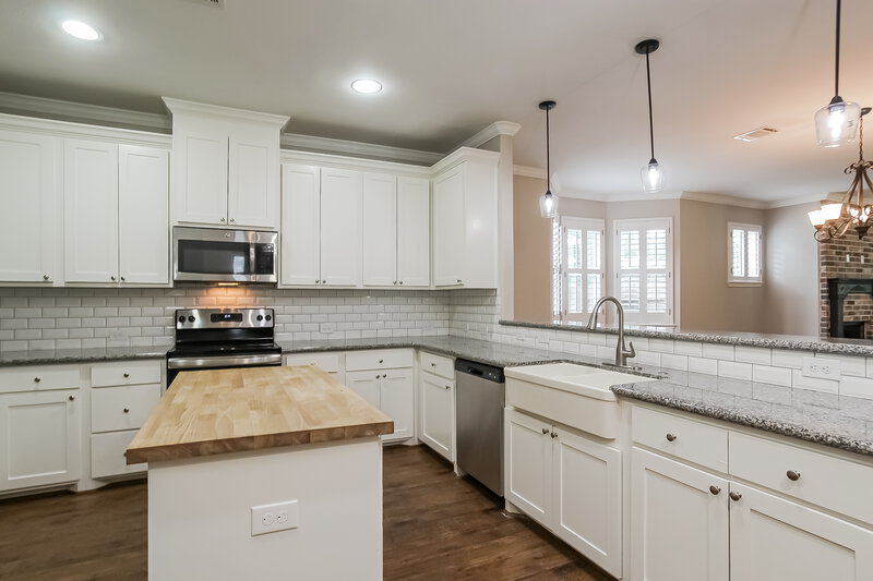 2,045/Mo, 28614 Champion Oaks Dr Magnolia, TX 77354 Kitchen View 2