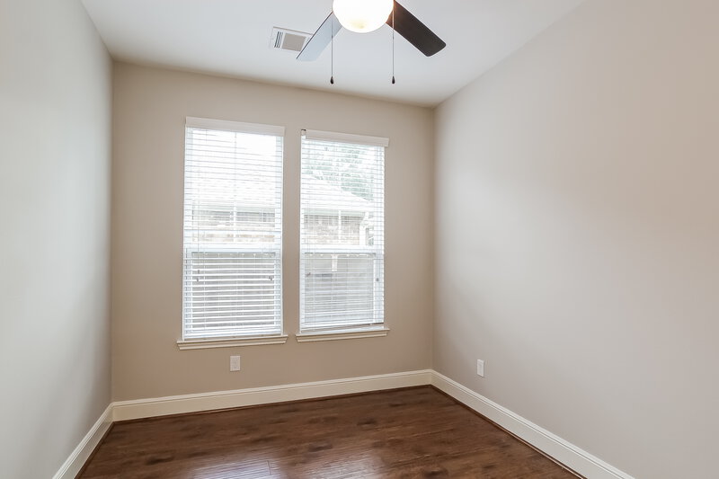 2,045/Mo, 28614 Champion Oaks Dr Magnolia, TX 77354 Bedroom View 2