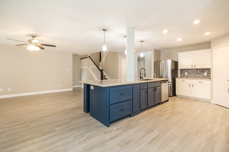 2,480/Mo, 14218 Willow Mountain Ln Houston, TX 77047 Breakfast Nook View