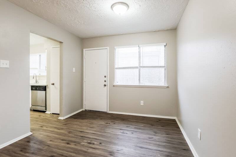 0/Mo, 4306 Owens Creek Ln Spring, TX 77388 Dining Room View