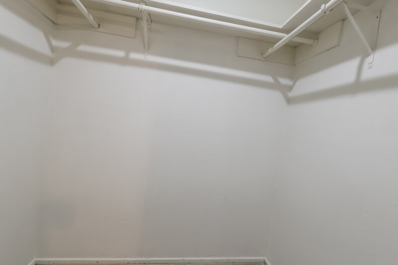 0/Mo, 4306 Owens Creek Ln Spring, TX 77388 Walk In Closet View