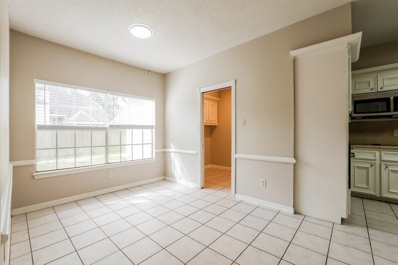 2,485/Mo, 3407 El James Dr Spring, TX 77388 Breakfast Nook View