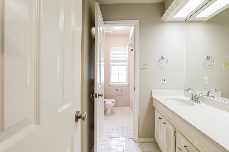 2,485/Mo, 3407 El James Dr Spring, TX 77388 Main Bathroom View