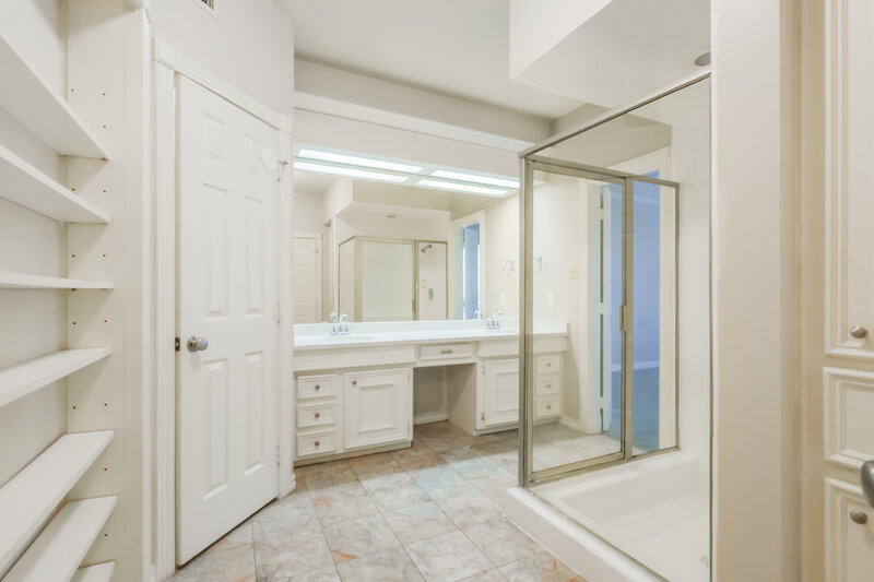 2,485/Mo, 3407 El James Dr Spring, TX 77388 Main Bathroom View 2