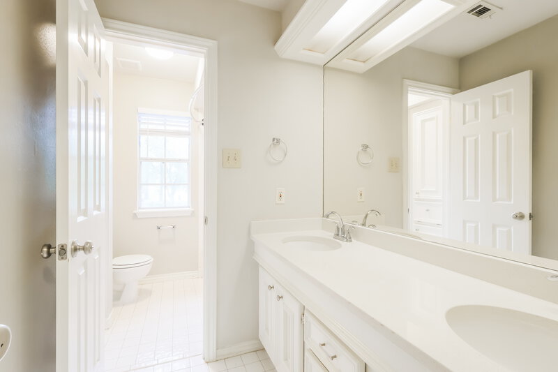 2,485/Mo, 3407 El James Dr Spring, TX 77388 Bathroom View