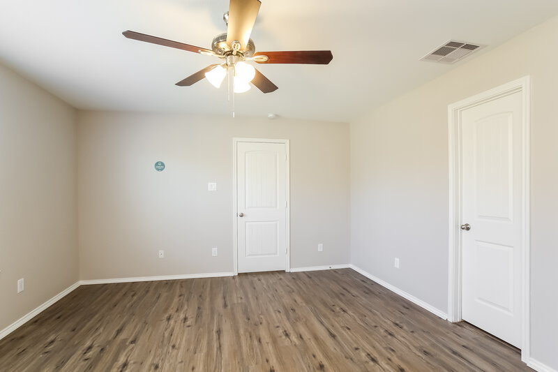 2,300/Mo, 20410 Sweet Louetta Ln Spring, TX 77388 Main Bedroom View 2