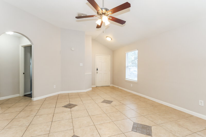 1,785/Mo, 3426 Owl Crossing Ln Humble, TX 77338 Living Room View 2