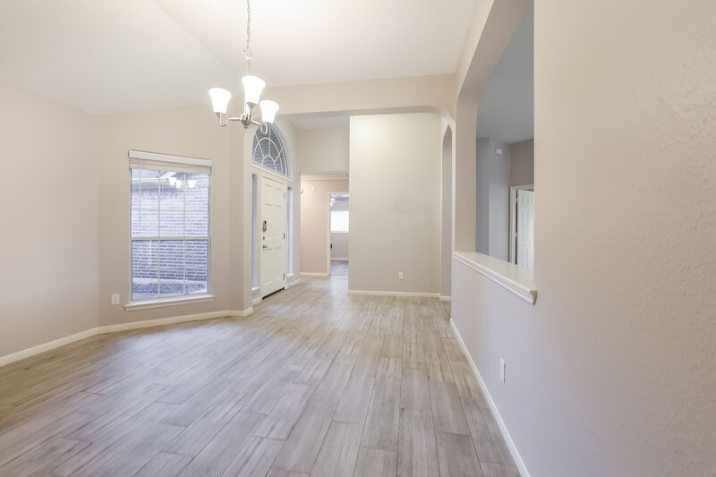 2,420/Mo, 5113 Orange Blossom Ct League City, TX 77573 Dining Room View