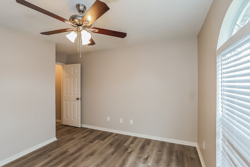 2,580/Mo, 5113 Orange Blossom Ct League City, TX 77573 Bedroom View 3