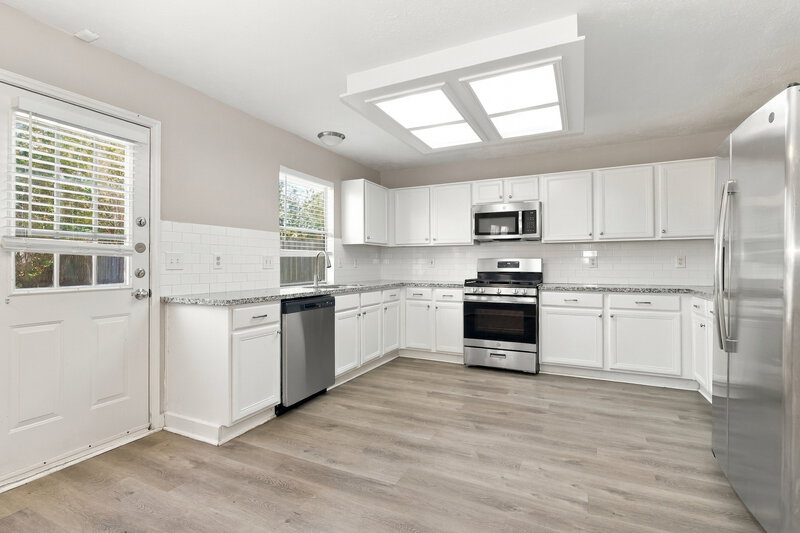 2,000/Mo, 31518 Kingston Village Dr Spring, TX 77386 Breakfast Nook View