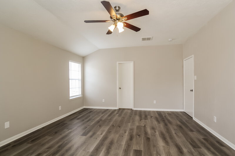 2,415/Mo, 31518 Kingston Village Dr Spring, TX 77386 Main Bedroom View 2