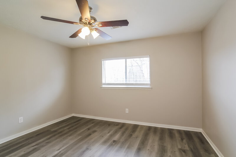 2,415/Mo, 31518 Kingston Village Dr Spring, TX 77386 Bedroom View 2