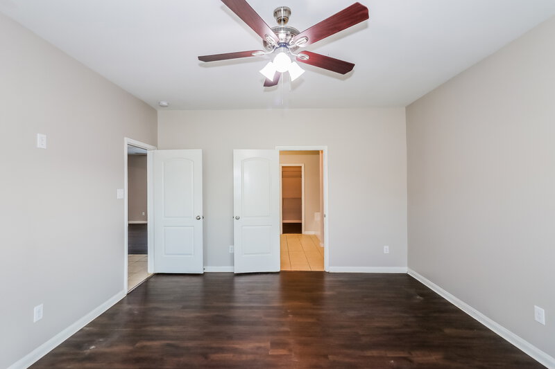 2,275/Mo, 2122 Beach Bluff Rd Rosenberg, TX 77469 Main Bedroom View 2