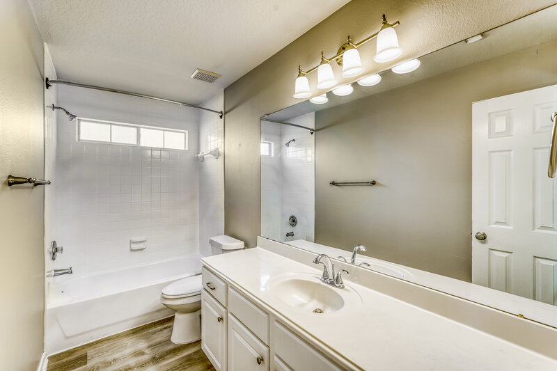2,230/Mo, 519 Holly Crest Dr Spring, TX 77386 Bathroom View